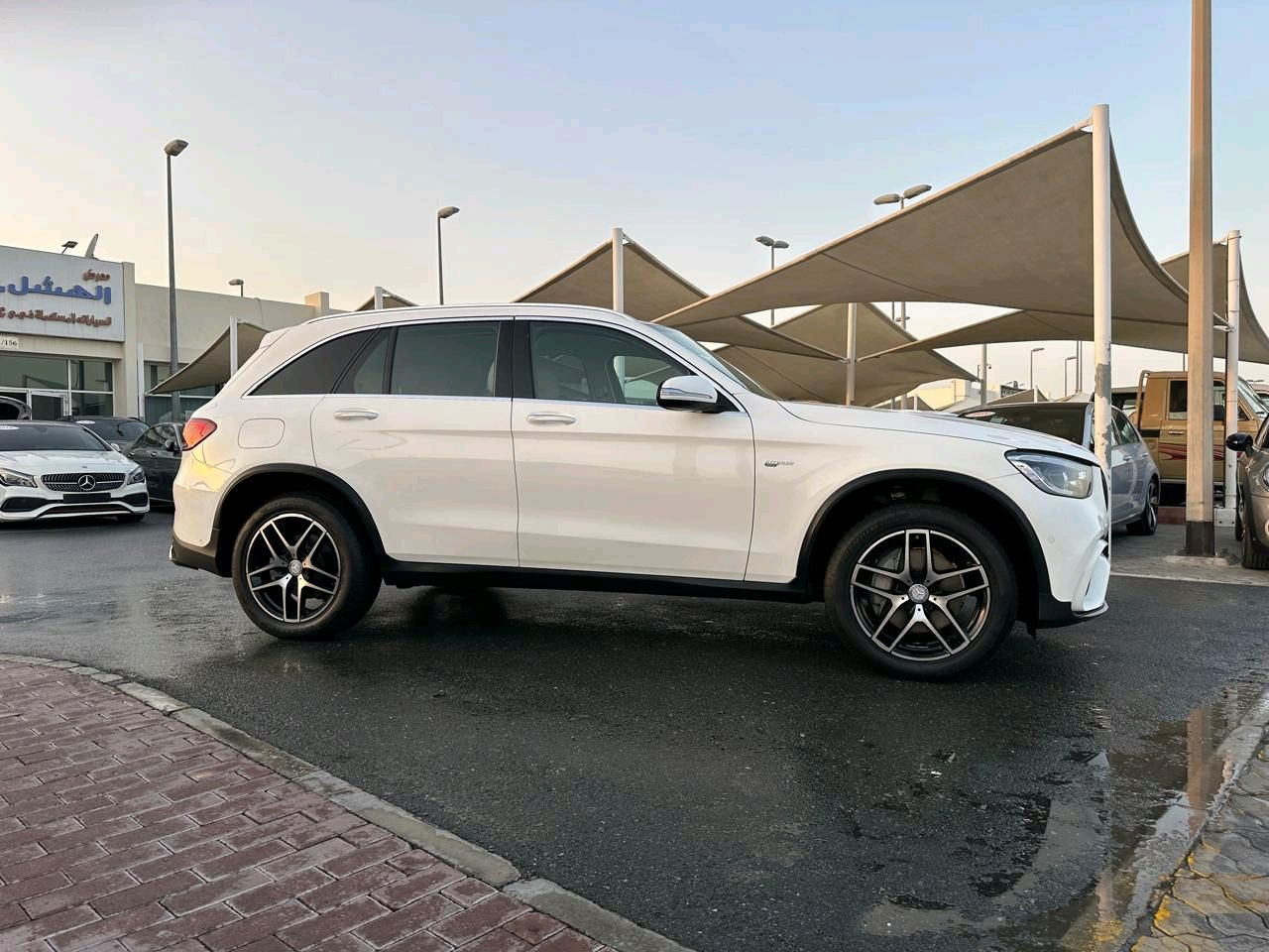 Mercedes Benz GLC - Image 5