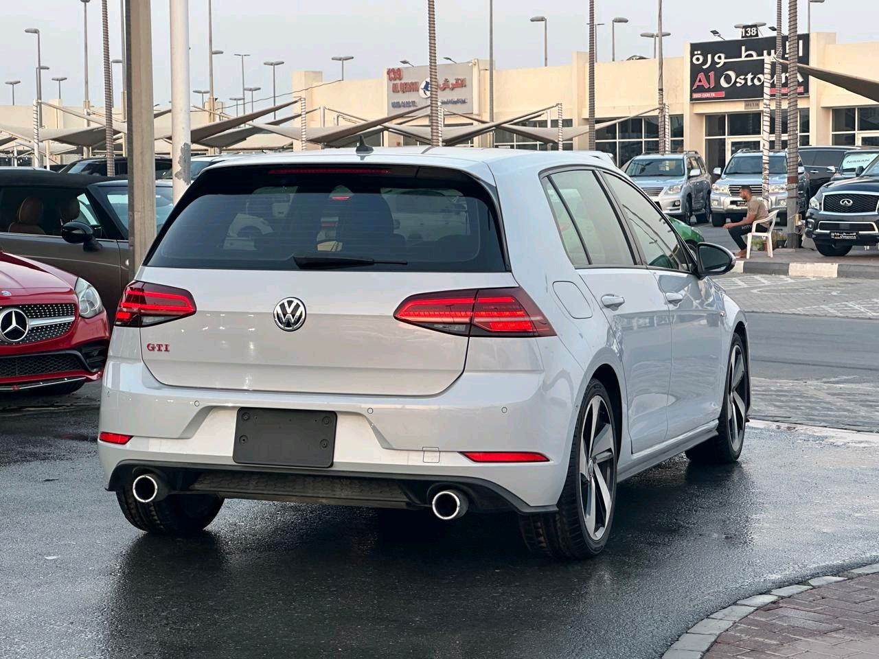 Volkswagen Golf - Image 7