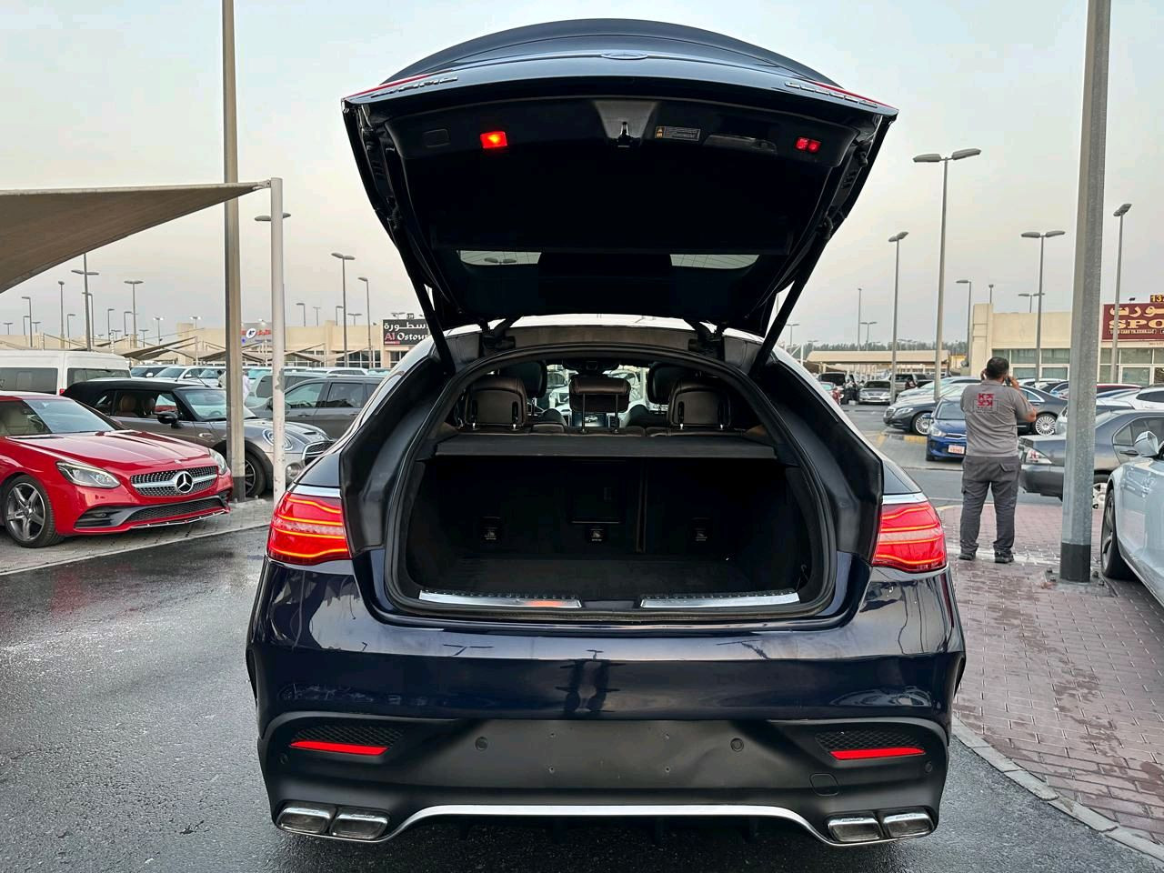 Mercedes Benz GLE SUV - Image 10