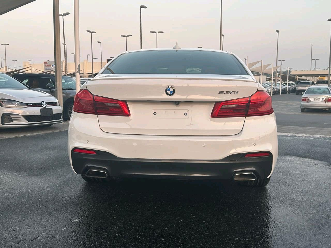BMW 5-Series - Image 4