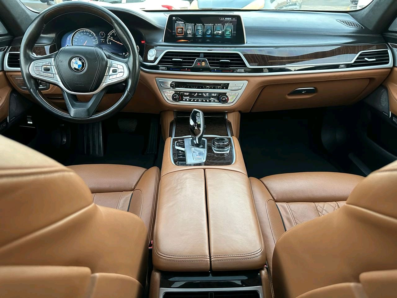 BMW 7-Series - Image 3