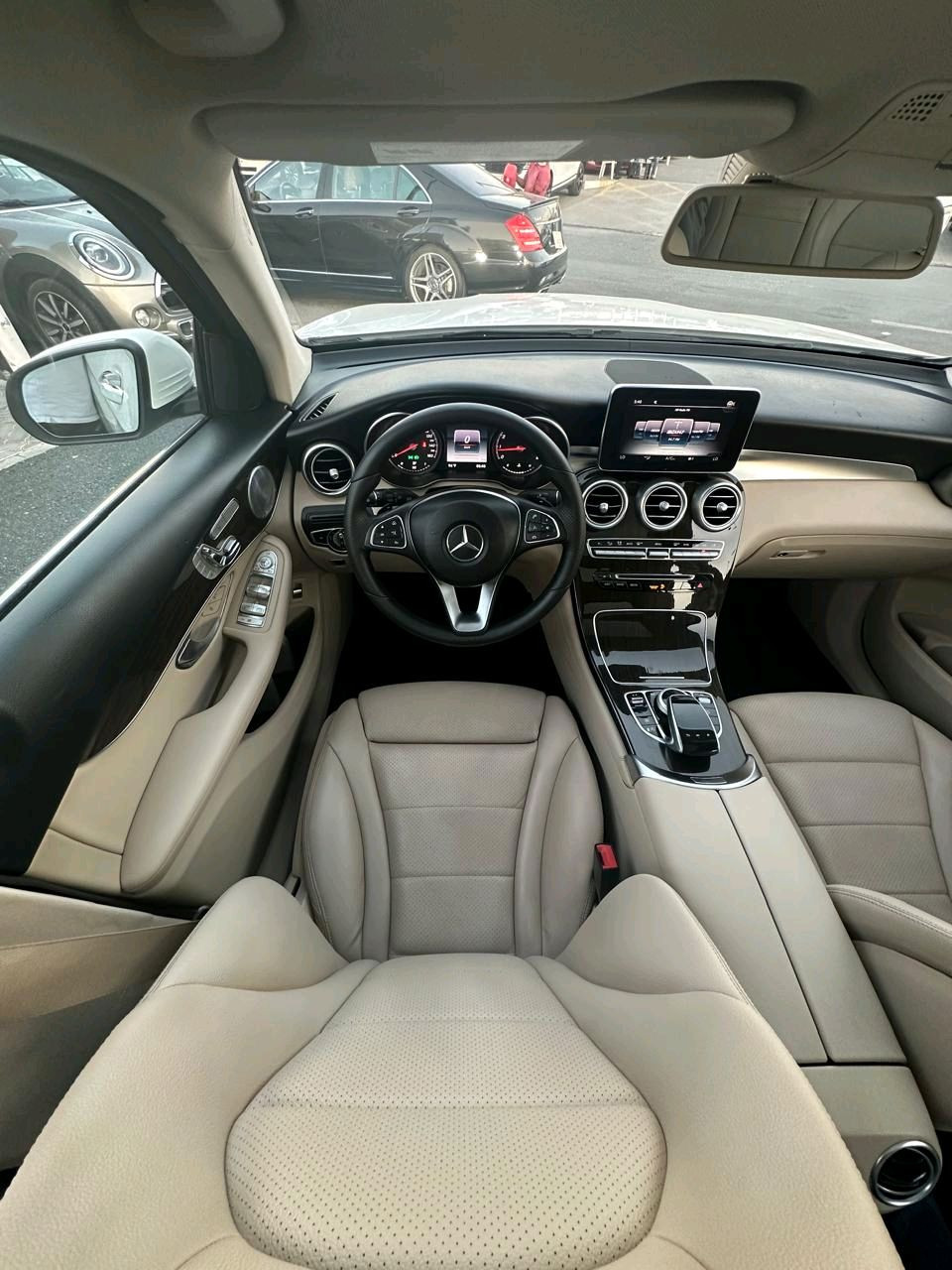 Mercedes Benz GLC - Image 6