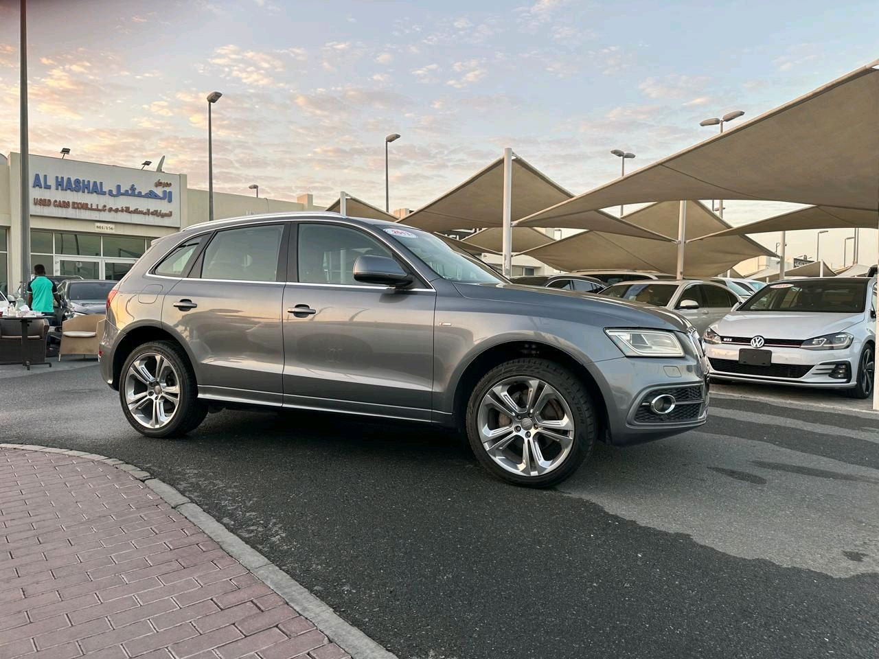 Audi Q5 - Image 6