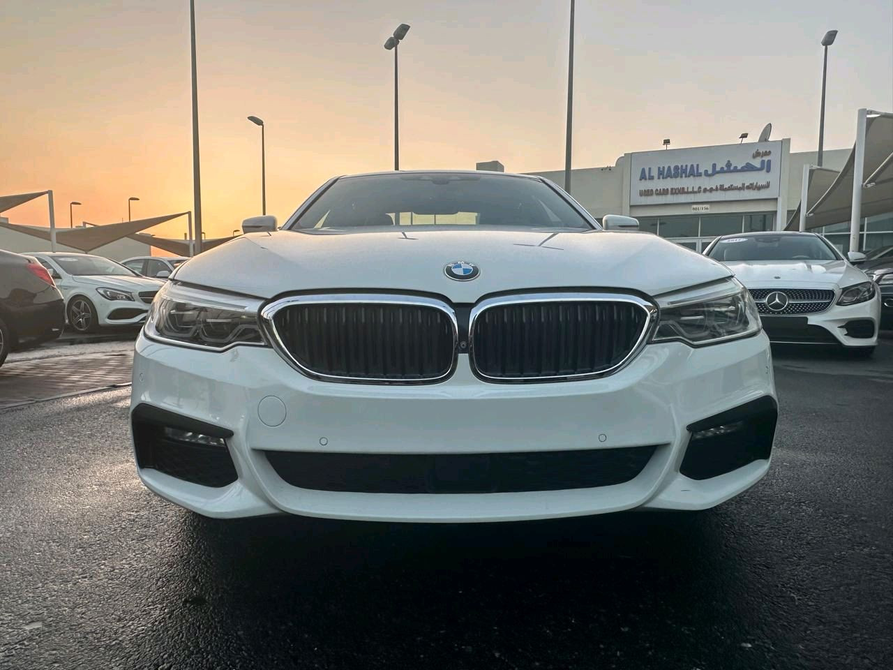 BMW 5-Series - Image 11