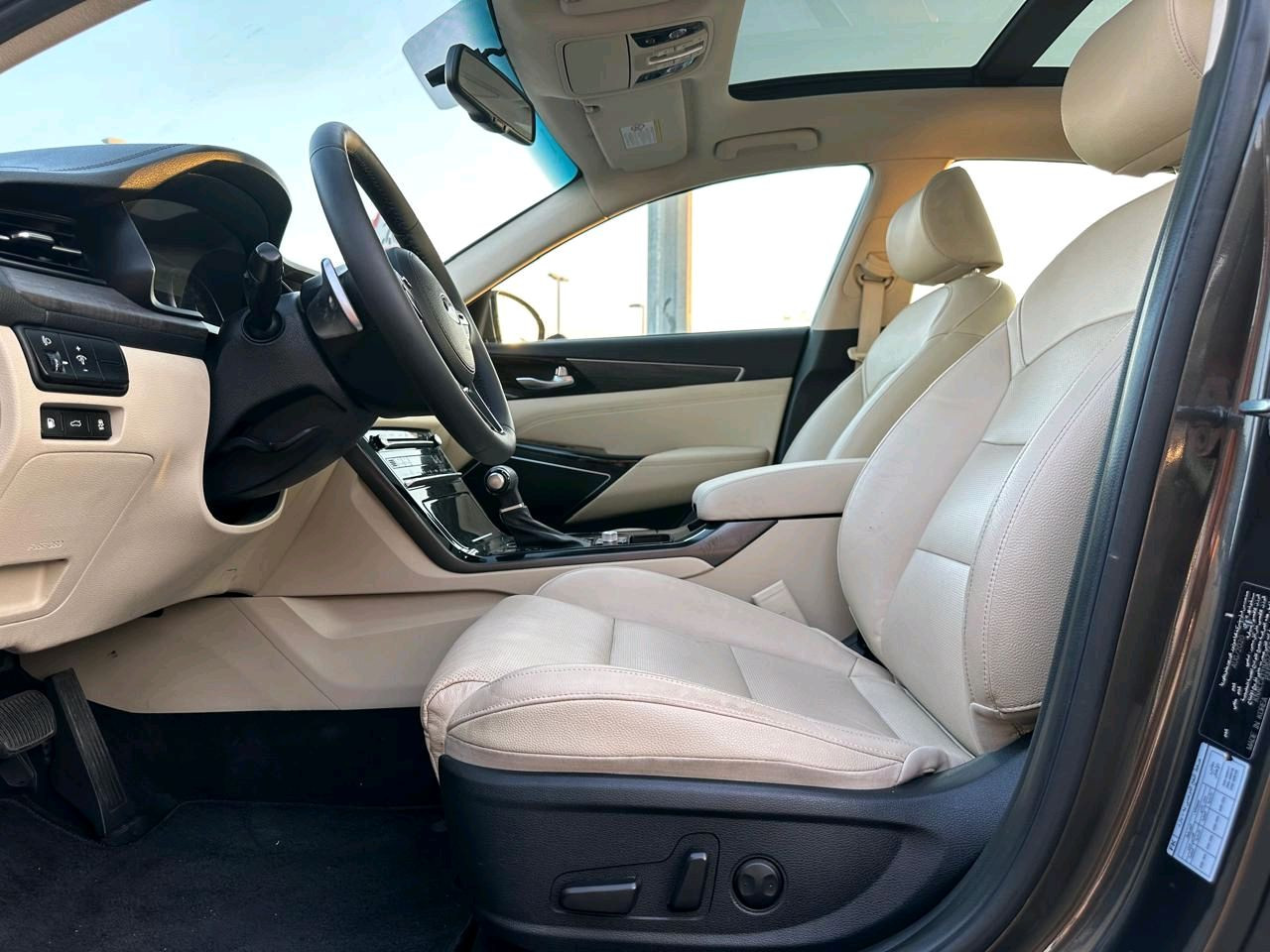 KIA Cadenza - Image 10