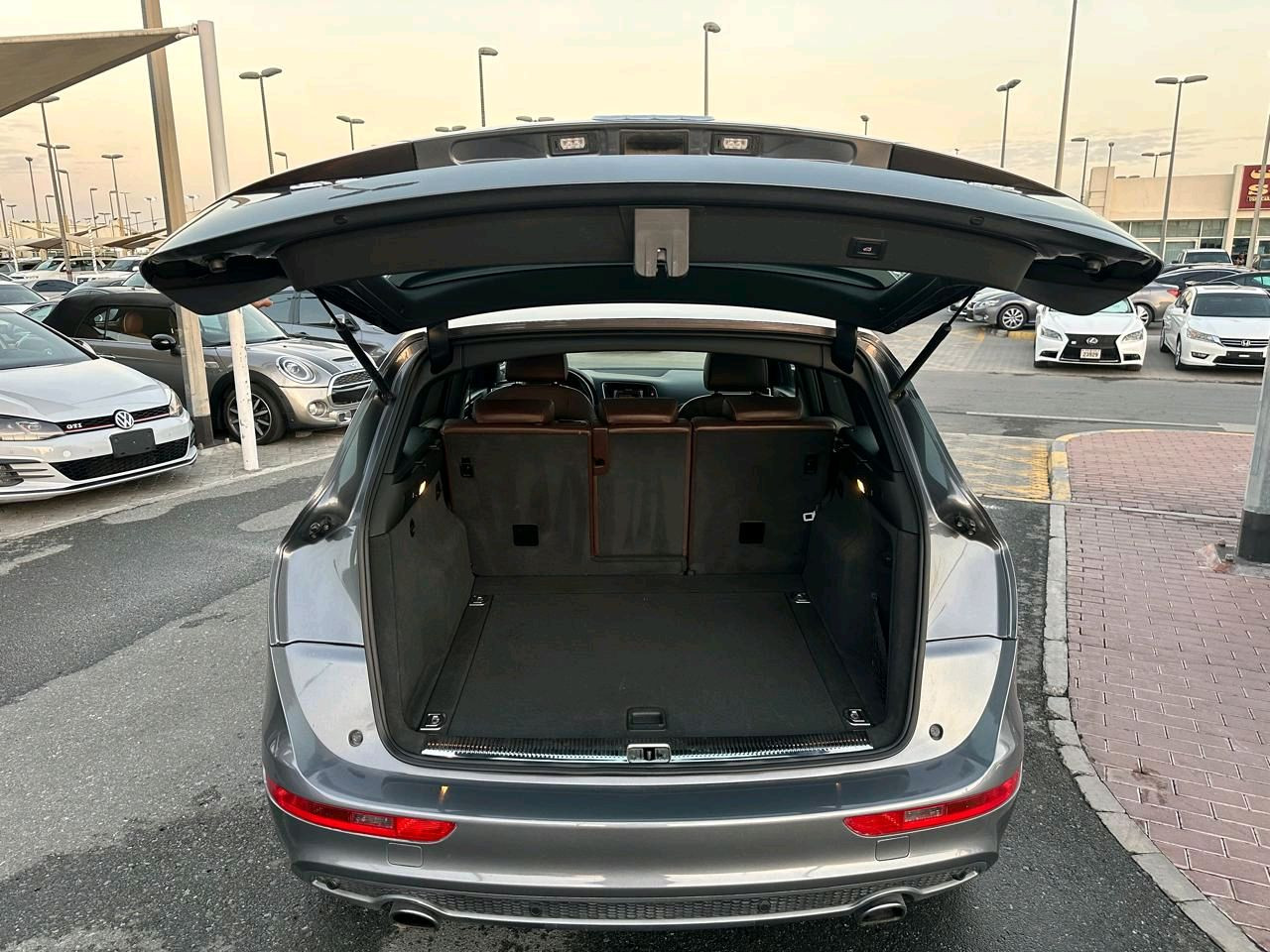 Audi Q5 - Image 5
