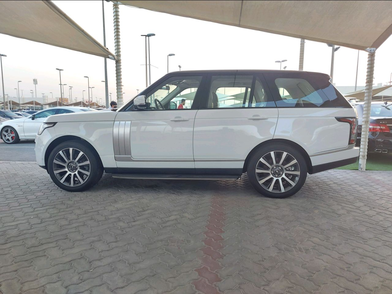 Range Rover HSE - Image 5