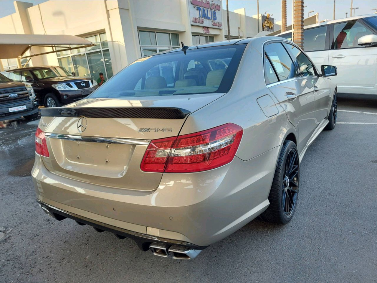 Mercedes Benz E-Class - Image 3