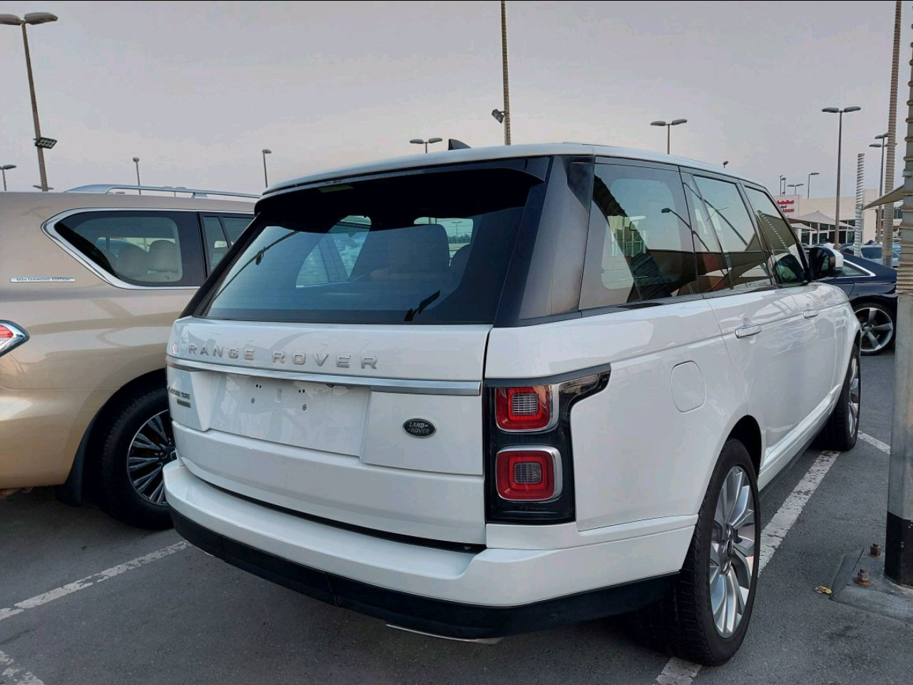 Range Rover Vogue - Image 3