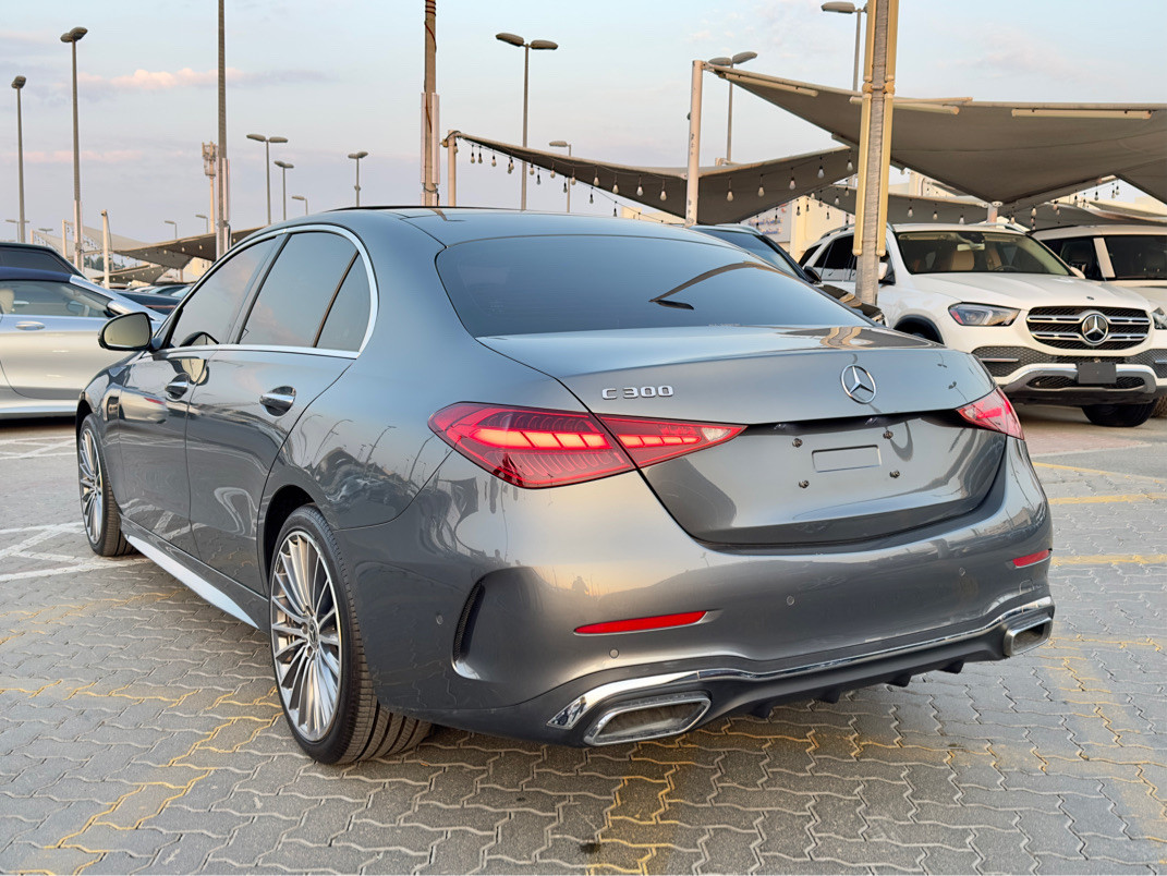 Mercedes Benz C-Class - Image 3