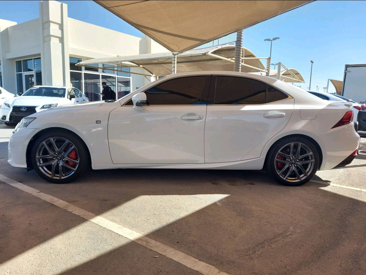 Lexus IS-Series - Image 2