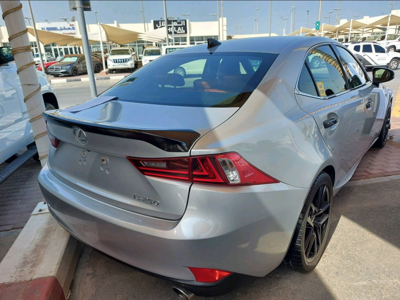 Lexus IS-C - Image 3