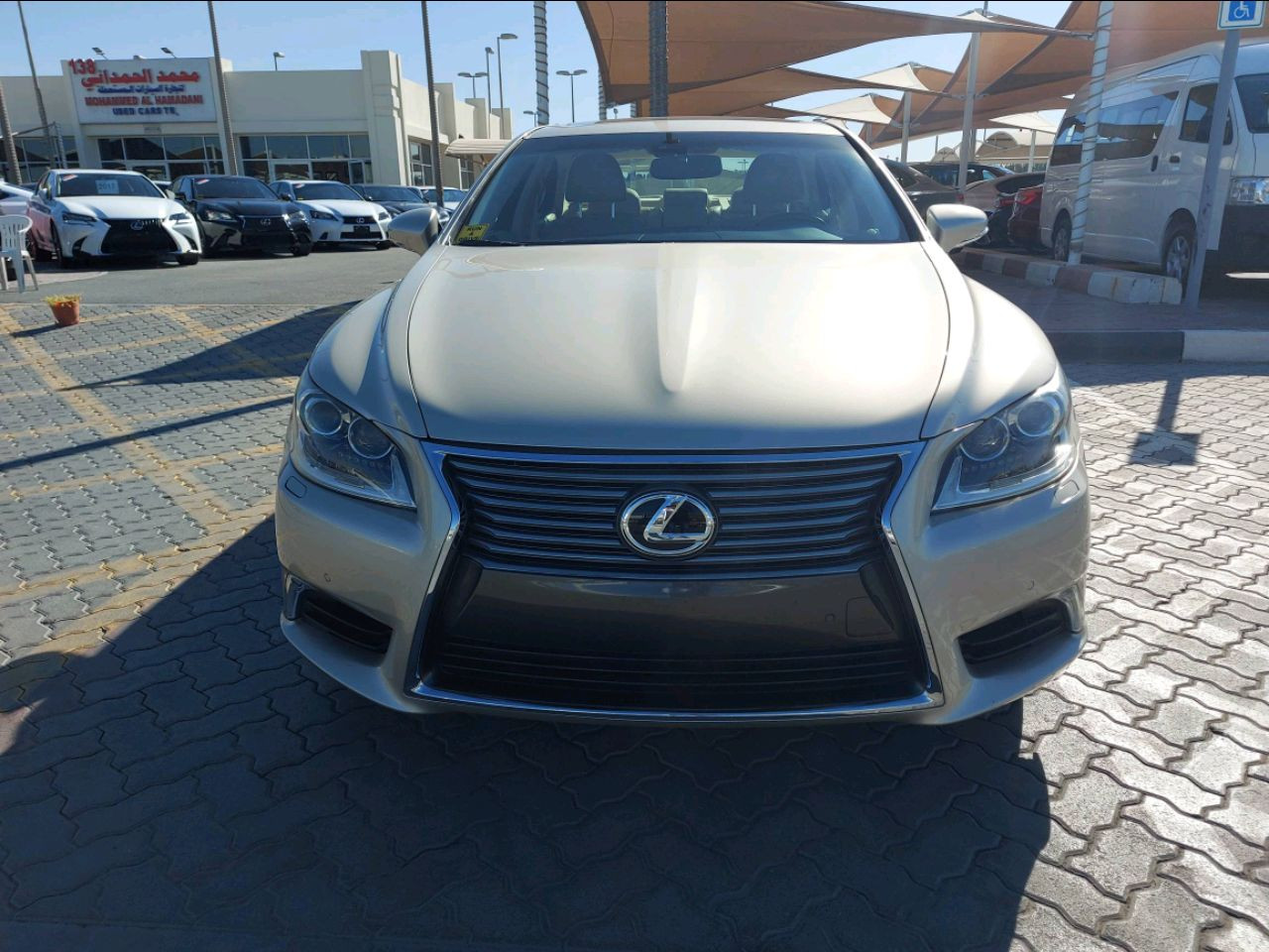 Lexus LS-Series - Image 3