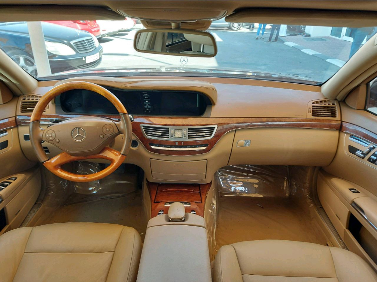 Mercedes Benz S-Class - Image 6