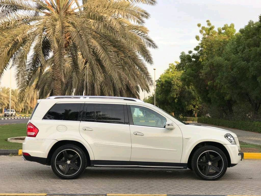 Mercedes Benz GL - Image 3