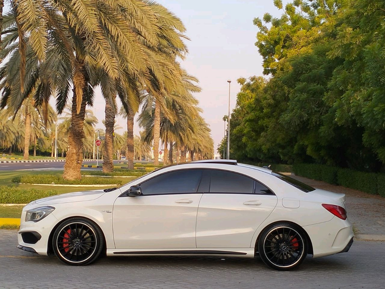 Mercedes Benz CLA - Image 10