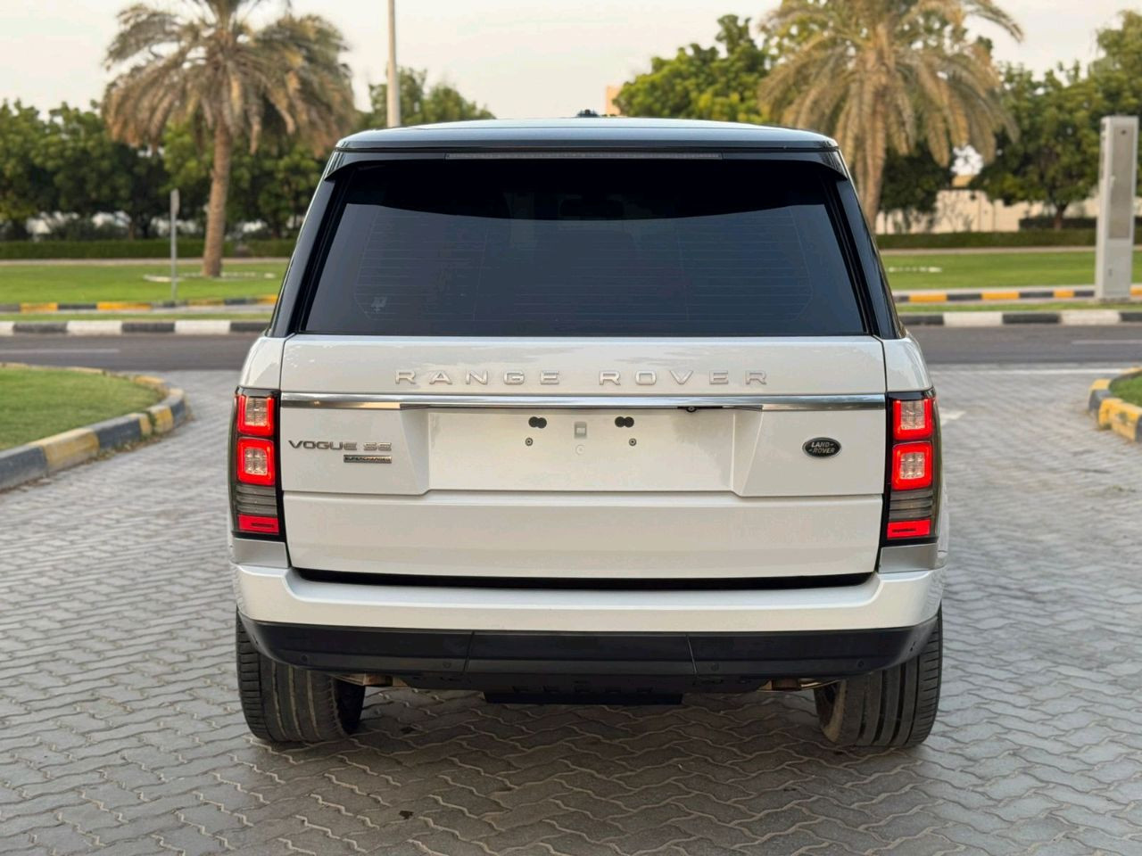 Range Rover Vogue - Image 6