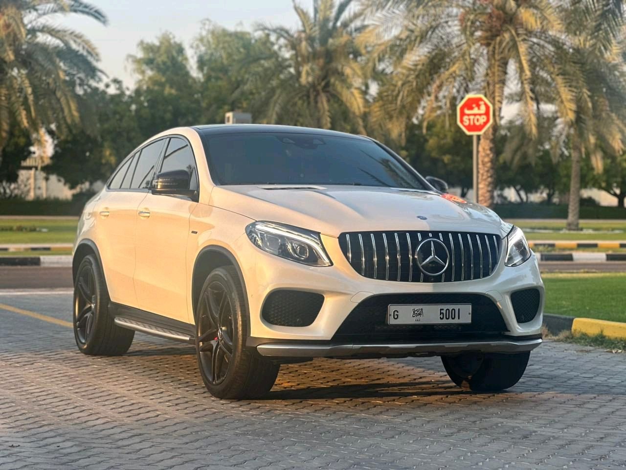 Mercedes Benz GLE SUV - Image 11