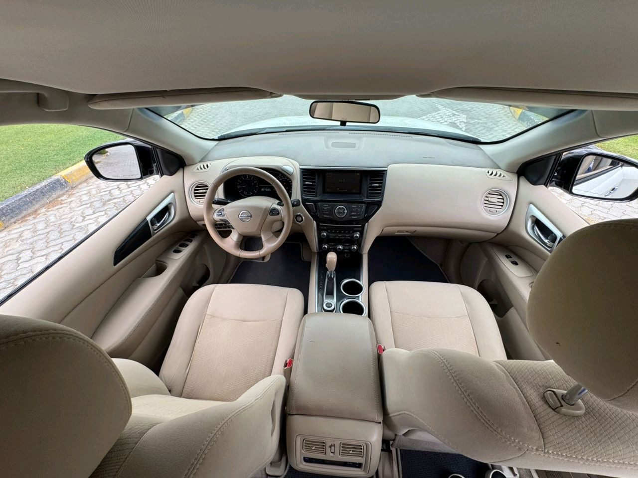 Nissan Pathfinder - Image 5