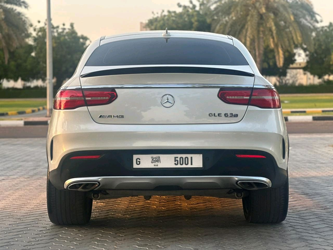 Mercedes Benz GLE SUV - Image 4