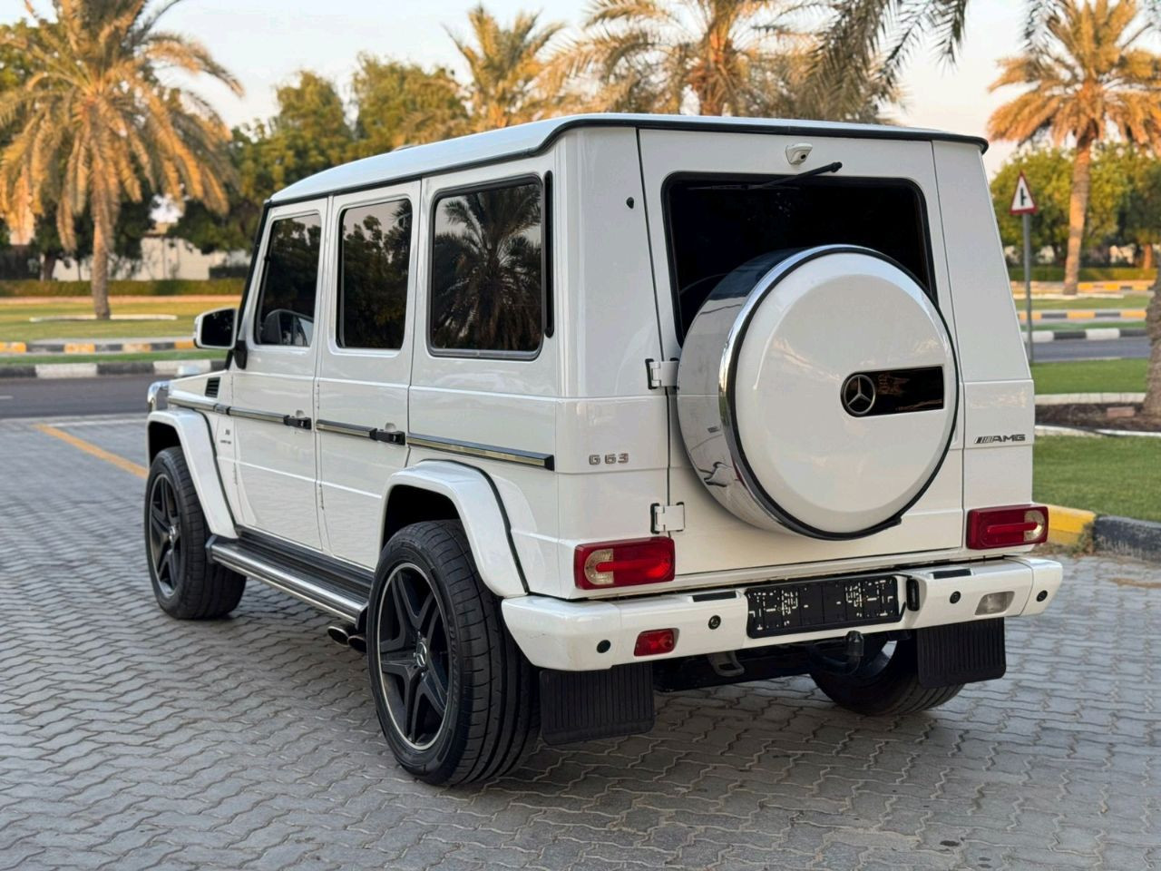 Mercedes Benz G-Class - Image 26