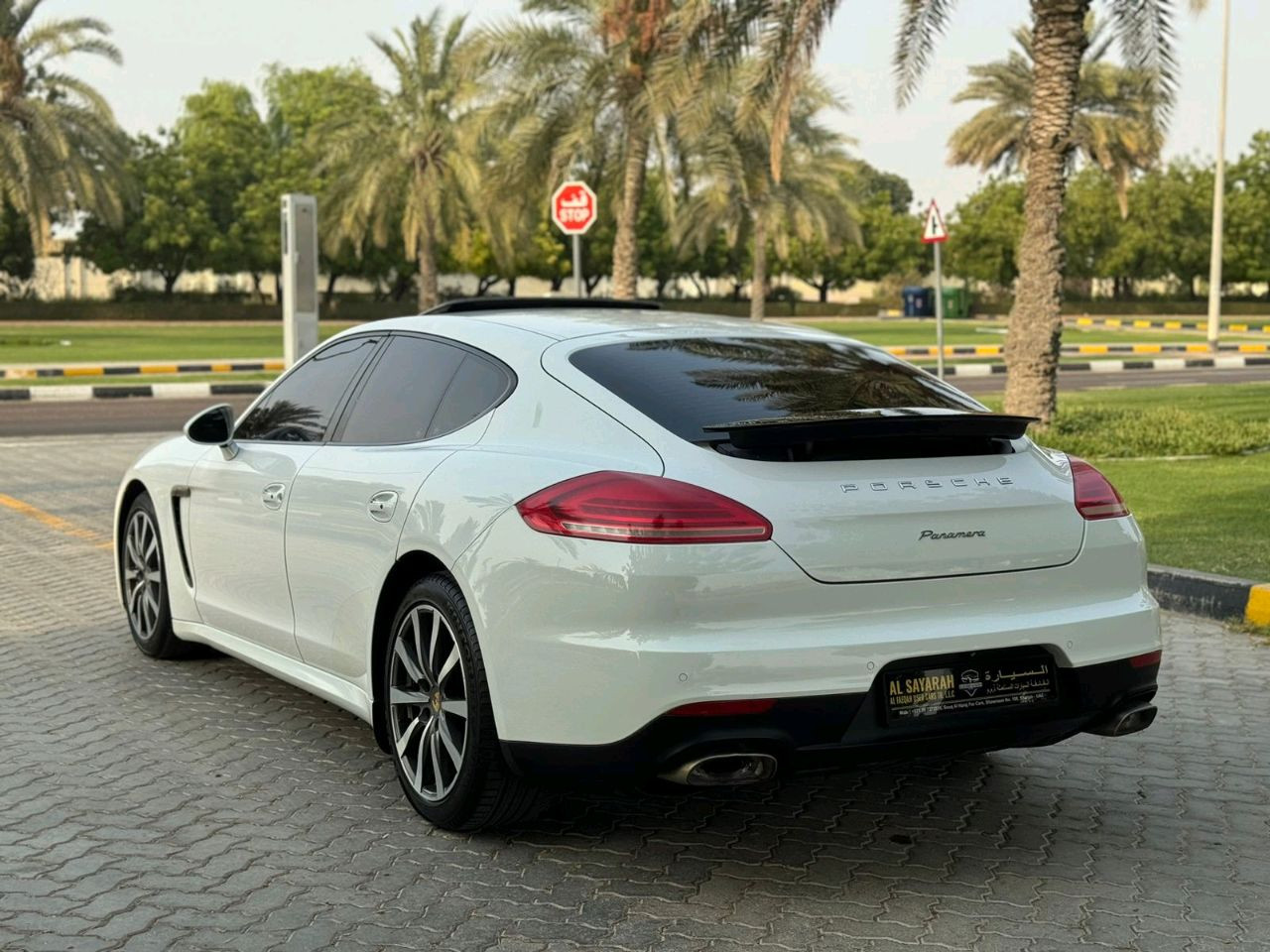 Porsche Panamera - Image 3