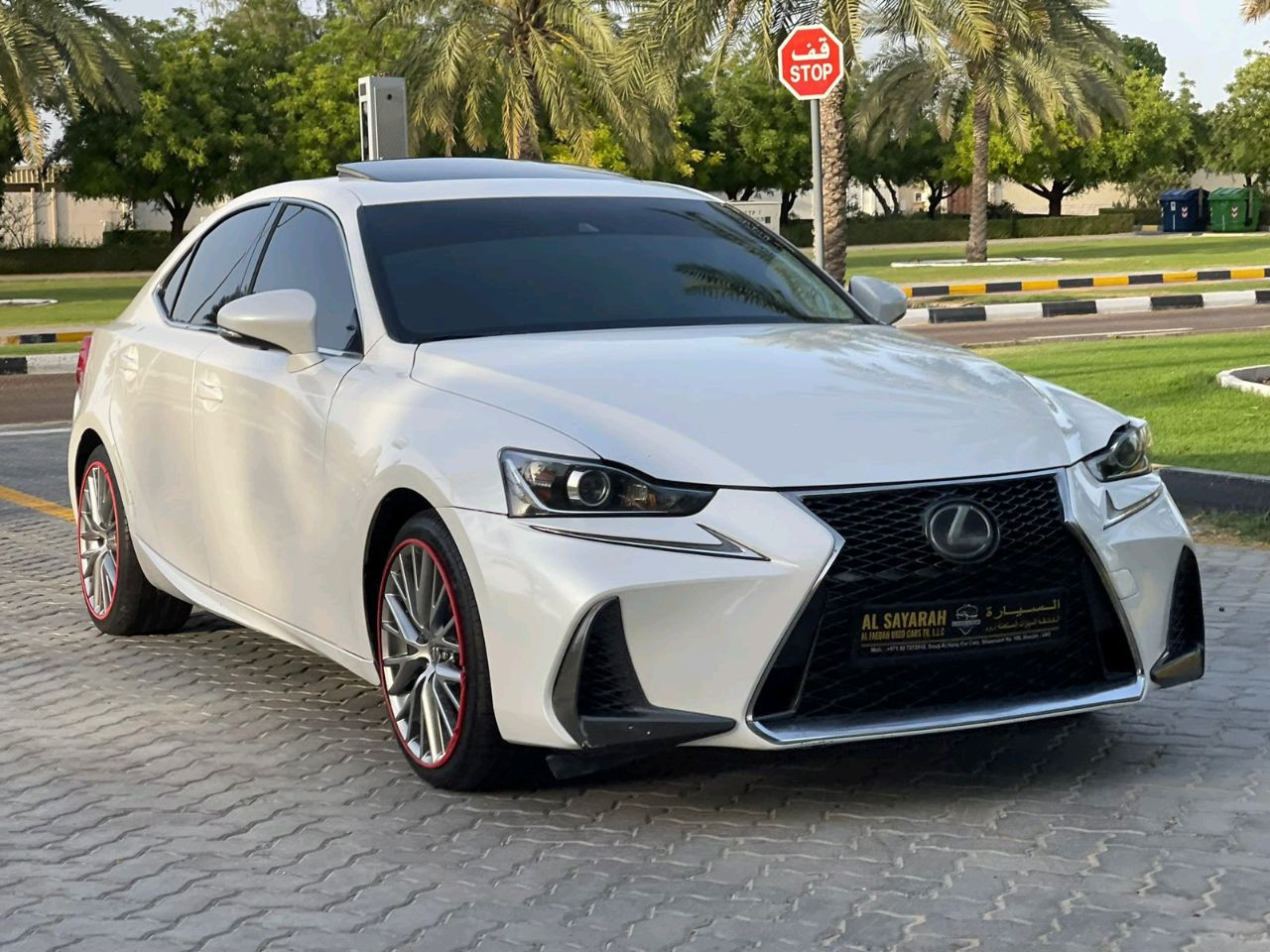 Lexus IS-Series - Image 12