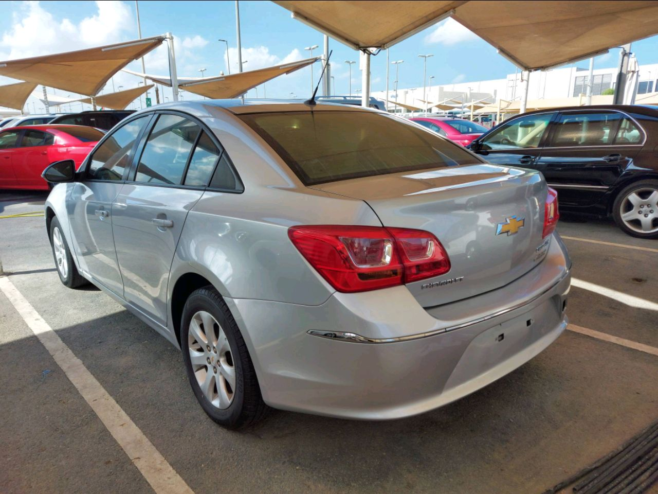 Chevrolet Cruze - Image 2