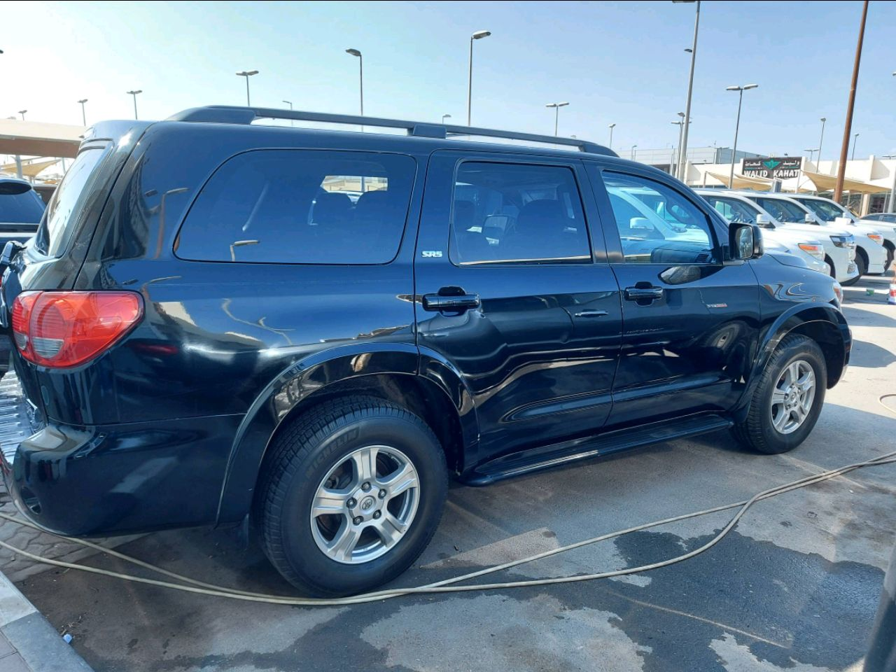Toyota Sequoia - Image 5
