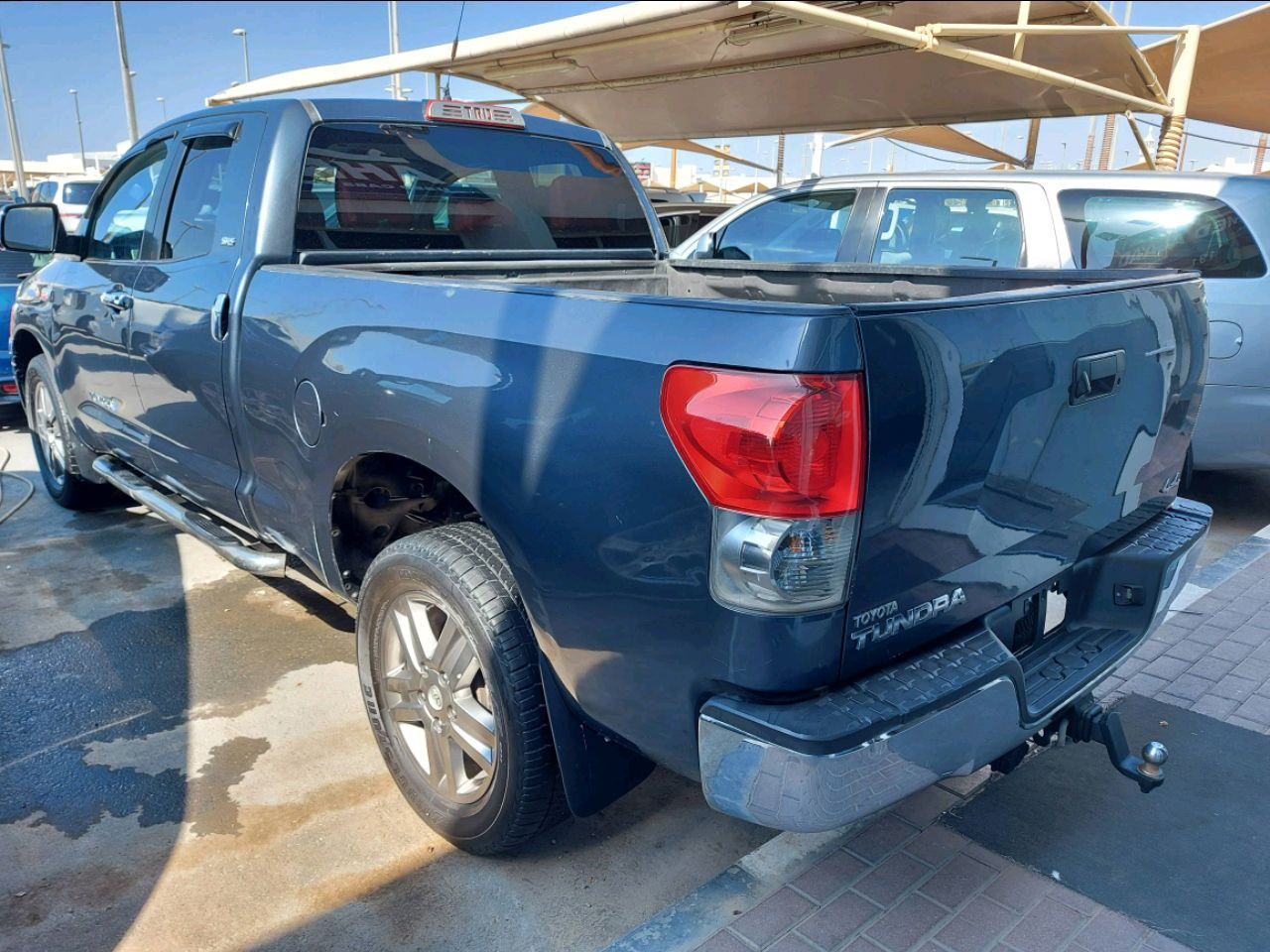 Toyota Tundra - Image 3