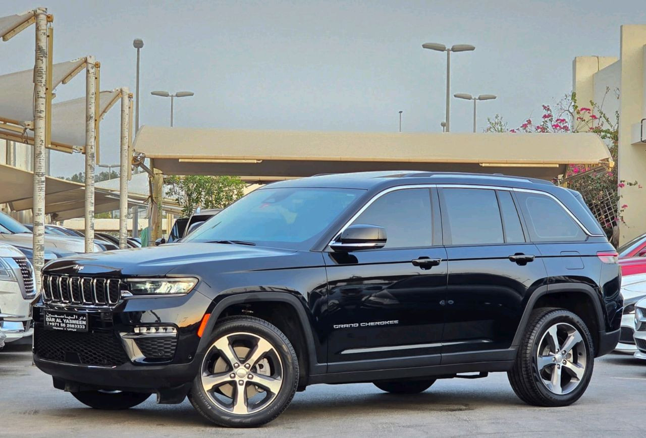 Jeep Grand Cherokee - Image 11
