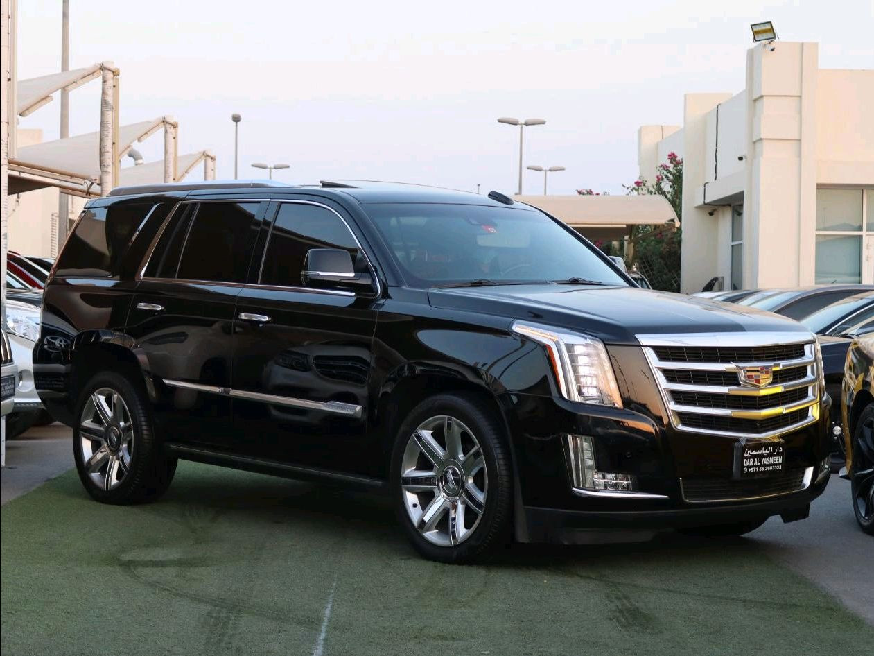 Cadillac Escalade - Image 4