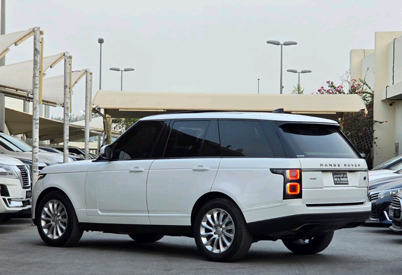 Range Rover Vogue - Image 9