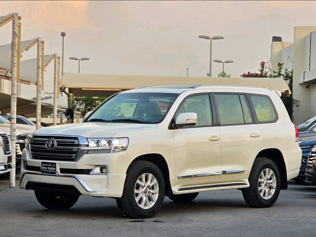 Toyota Land Cruiser - Image 13