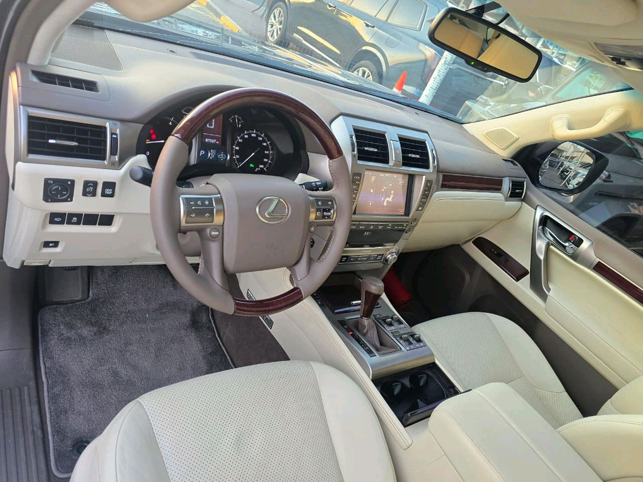 Lexus GX-Series - Image 4