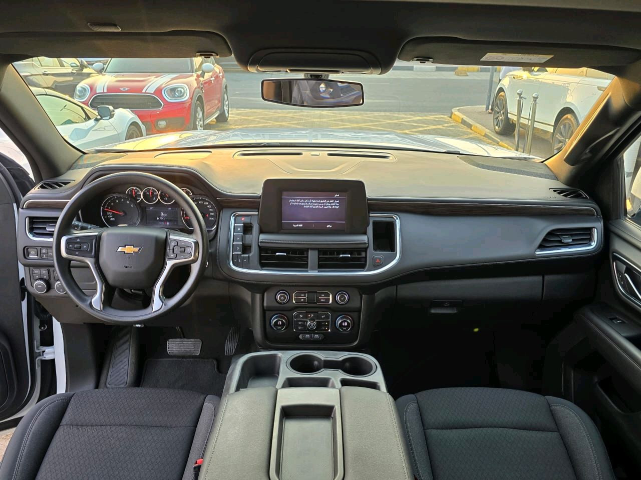Chevrolet Tahoe - Image 13
