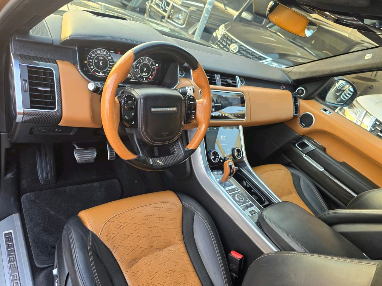 Range Rover Sport SVR - Image 2