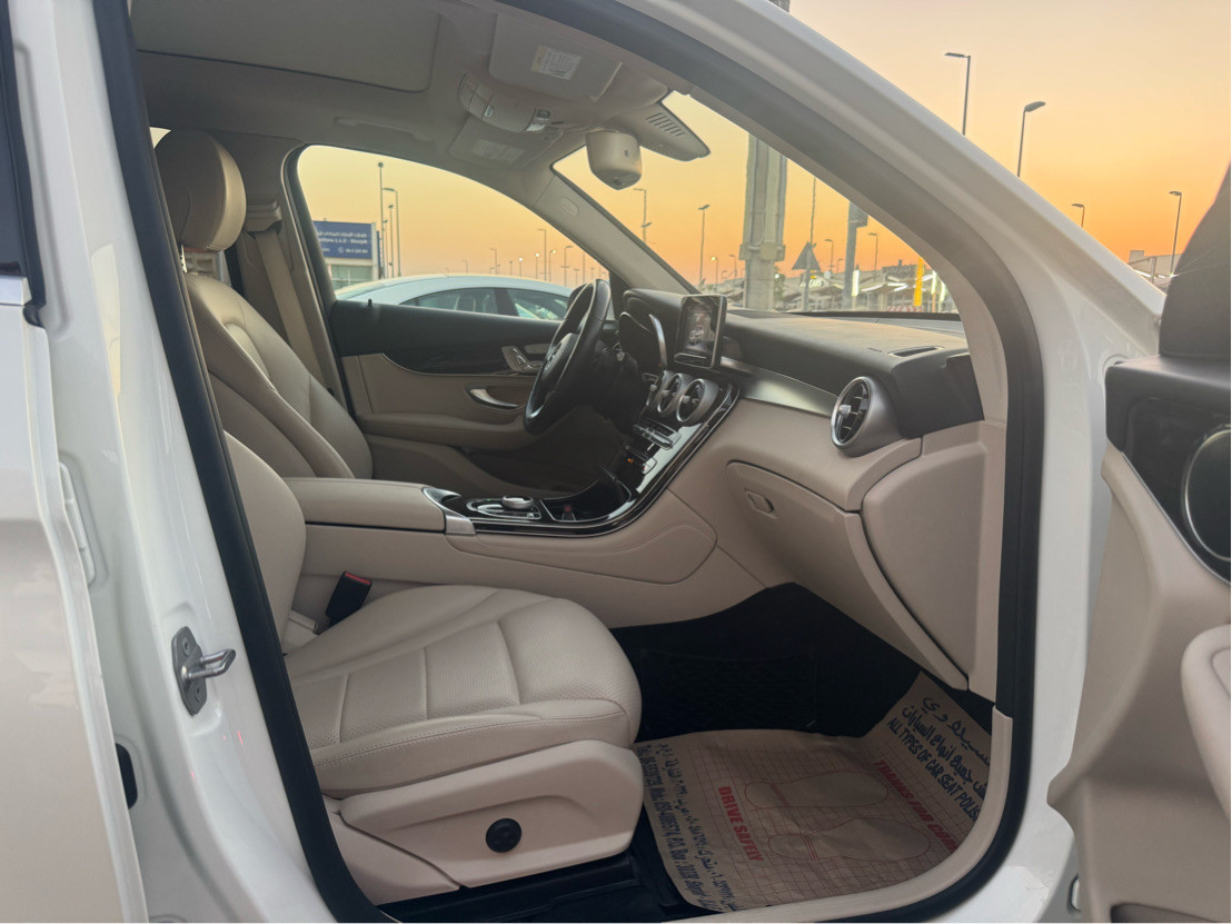 Mercedes Benz GLC - Image 9