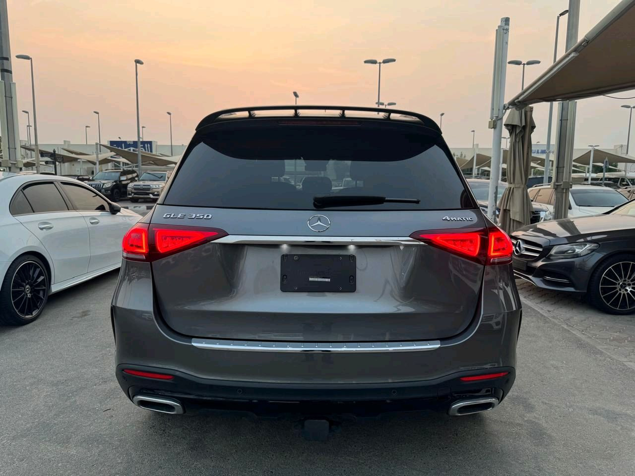 Mercedes Benz GLE SUV - Image 10