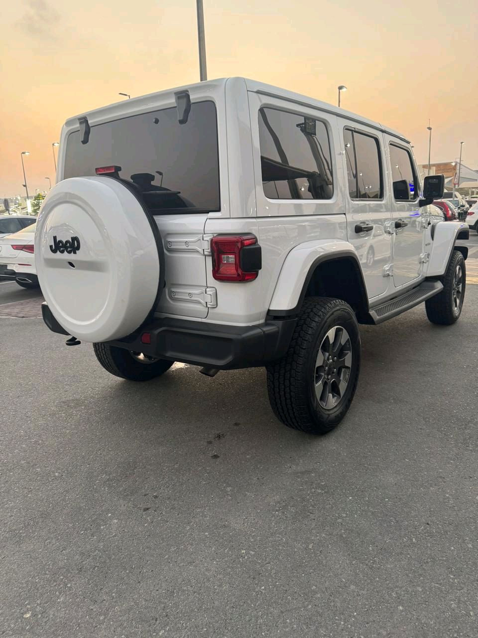 Jeep Wrangler - Image 5
