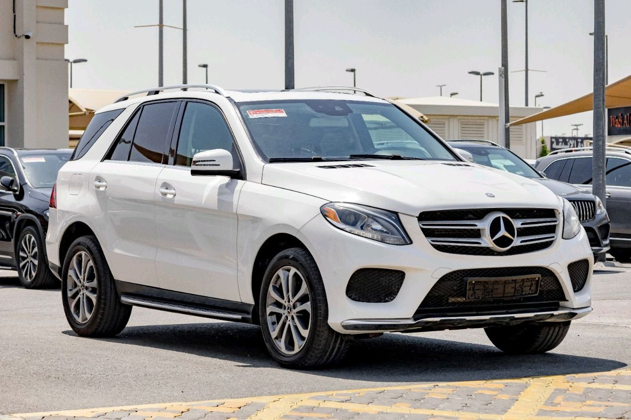 Mercedes Benz GLE SUV - Image 10