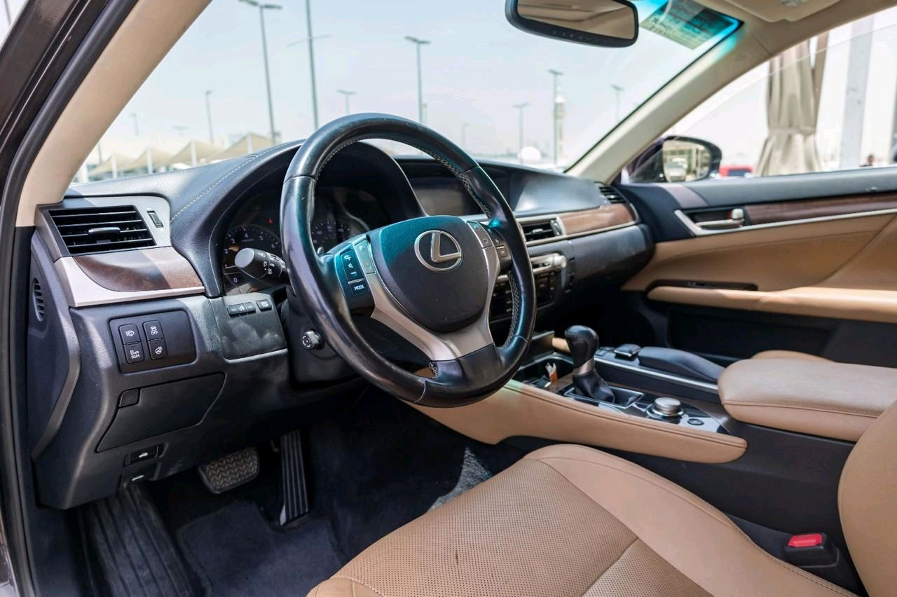 Lexus GS-Series - Image 5