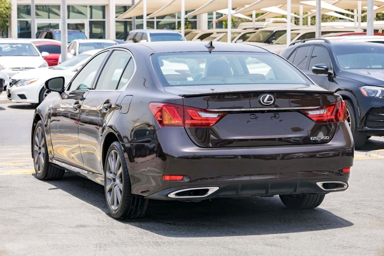 Lexus GS-Series - Image 4