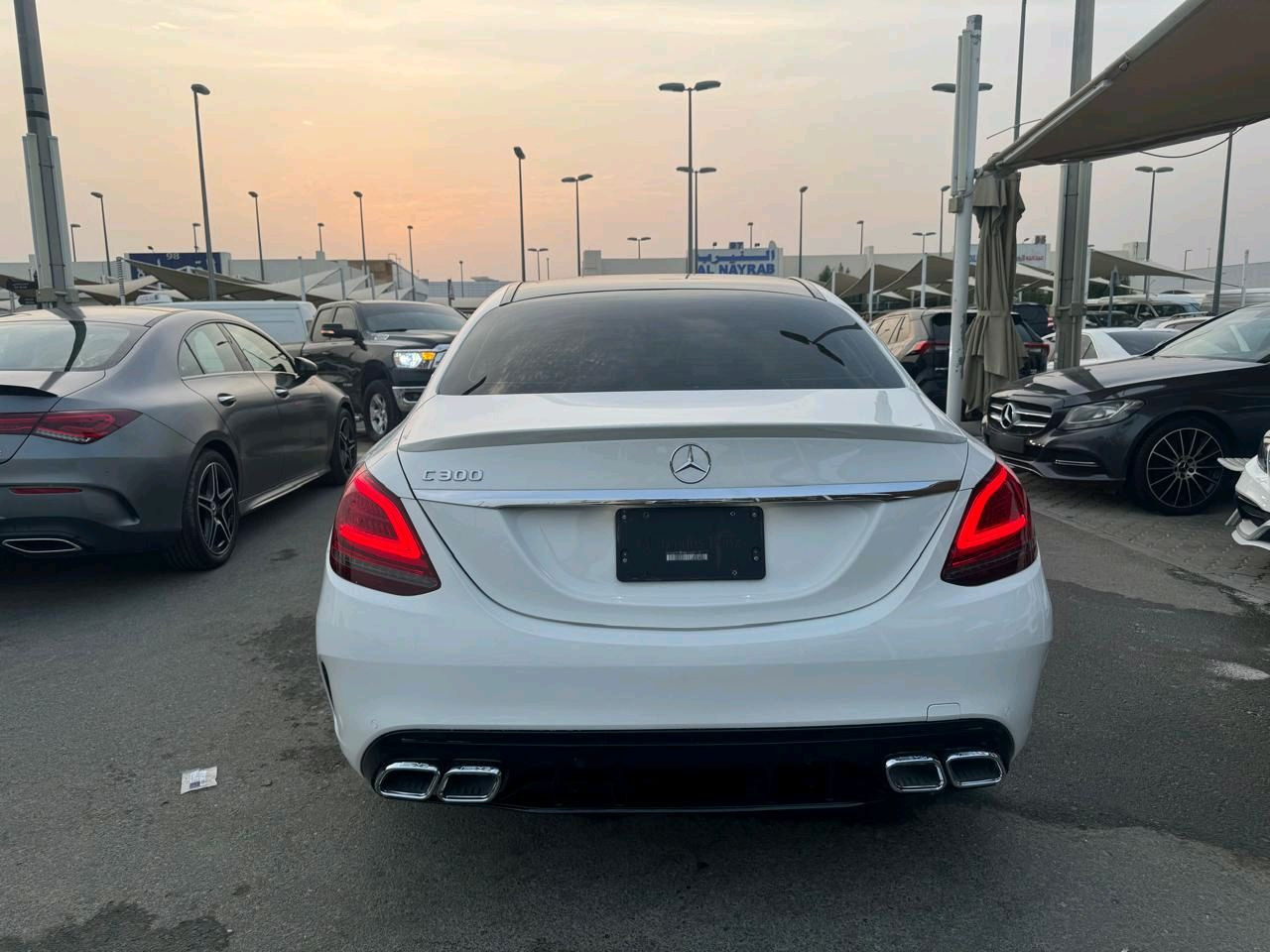Mercedes Benz C-Class - Image 12