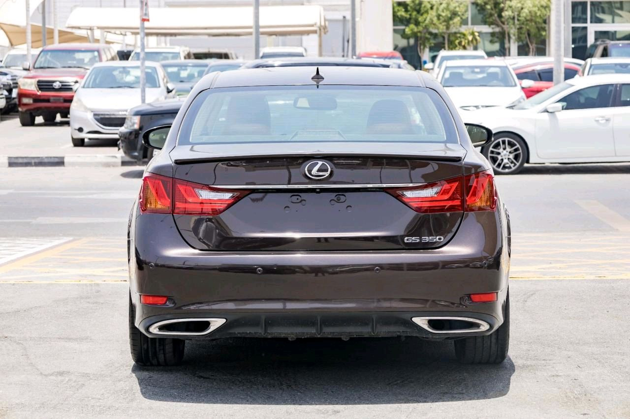 Lexus GS-Series - Image 7