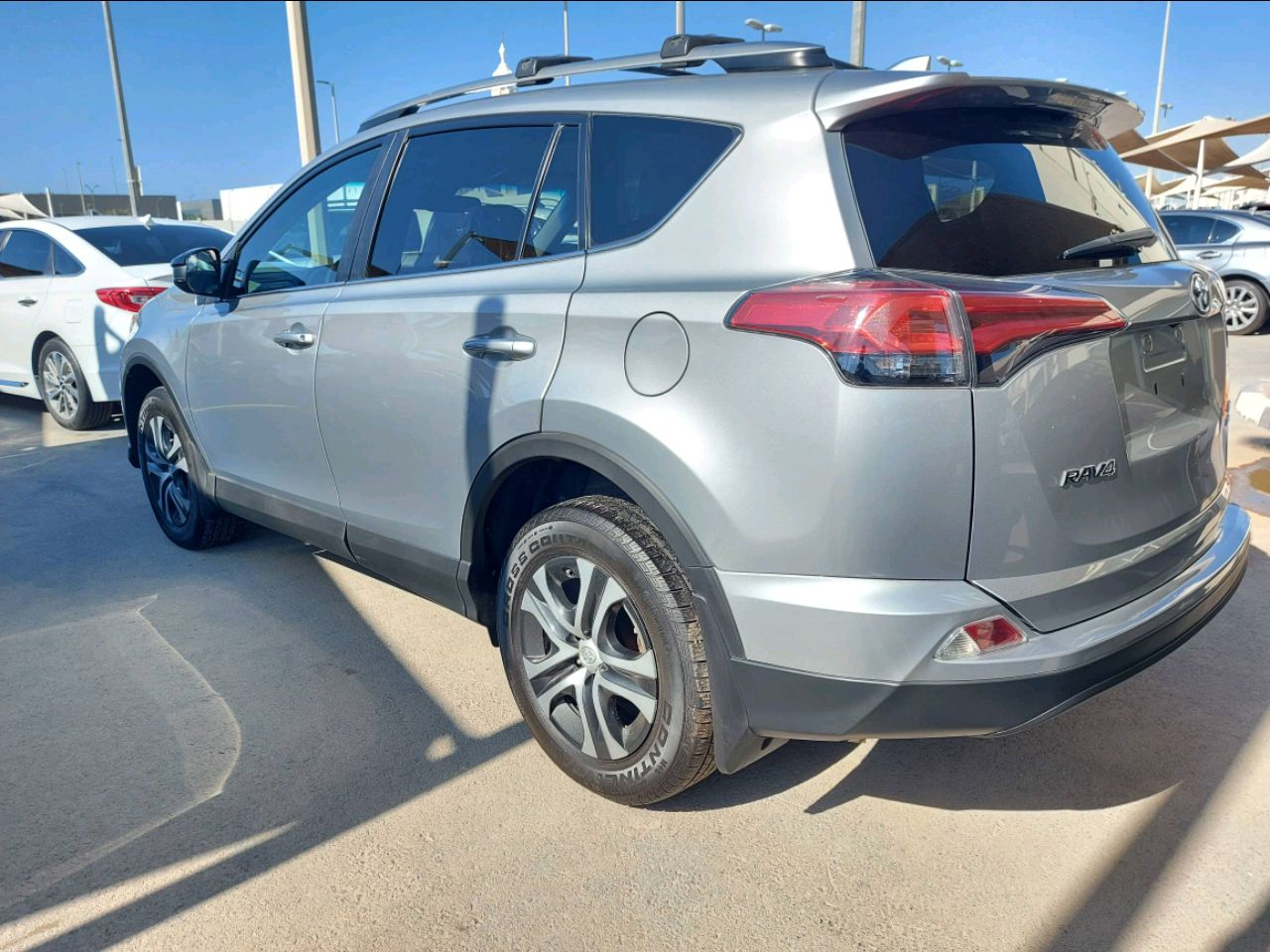 Toyota Rav 4 - Image 2