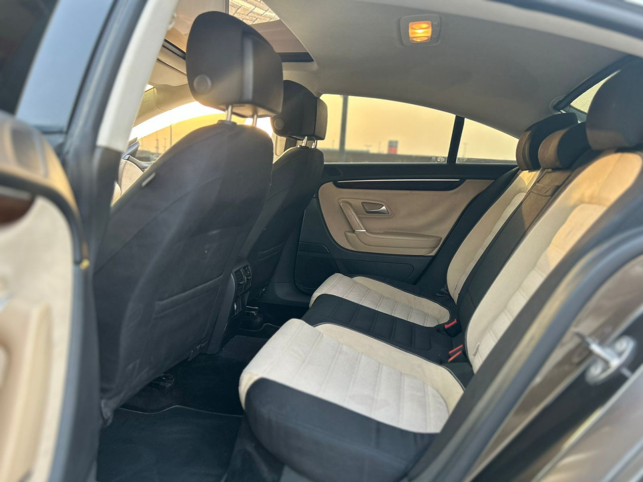 Volkswagen CC - Image 13