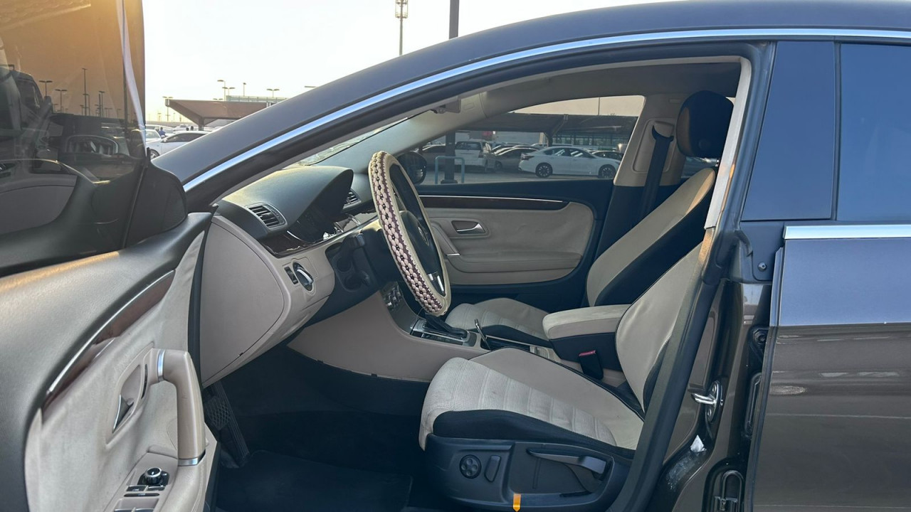 Volkswagen CC - Image 16