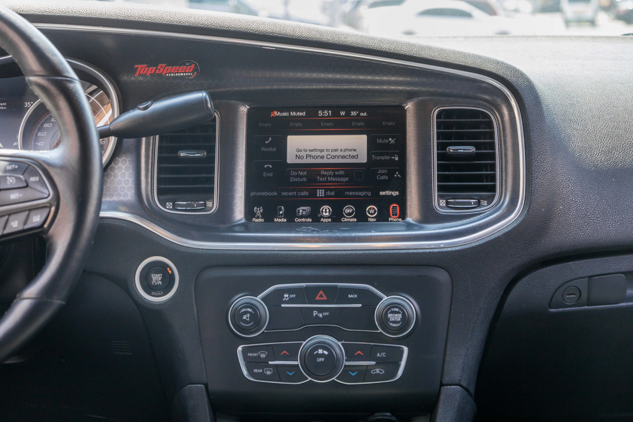 Dodge Charger - Image 13