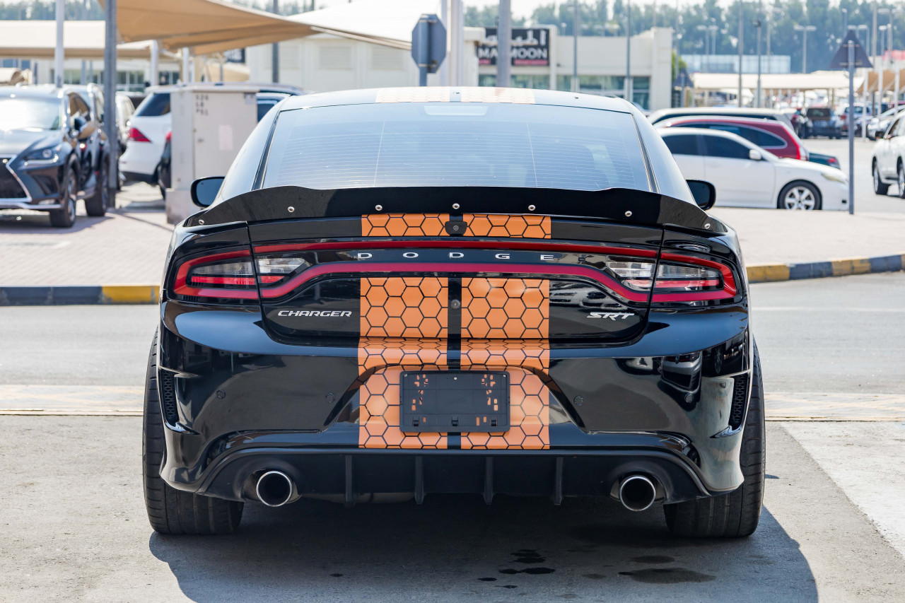 Dodge Charger - Image 6